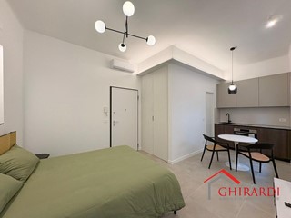Bilocale in Affitto a Genova, zona Sestri Ponente, 1'000&euro;, 35 m², arredato
