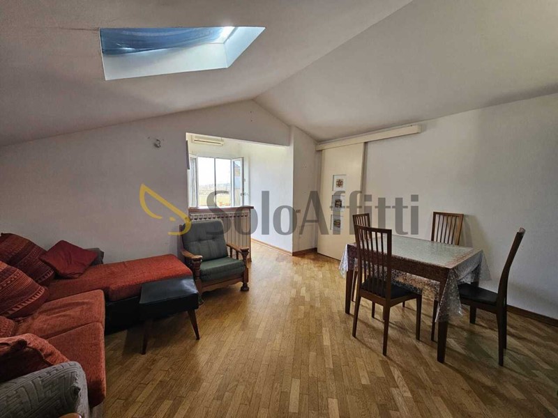 Trilocale in Affitto a Montecatini Terme, 700&euro;, 70 m², arredato