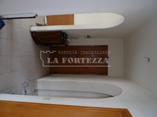 Appartamento in Vendita a Pisa, 230'000&euro;, 110 m², con Box