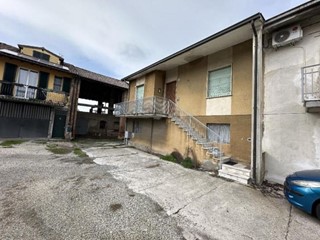 Quadrilocale in Vendita a Casatisma, 29'616&euro;, 598 m²