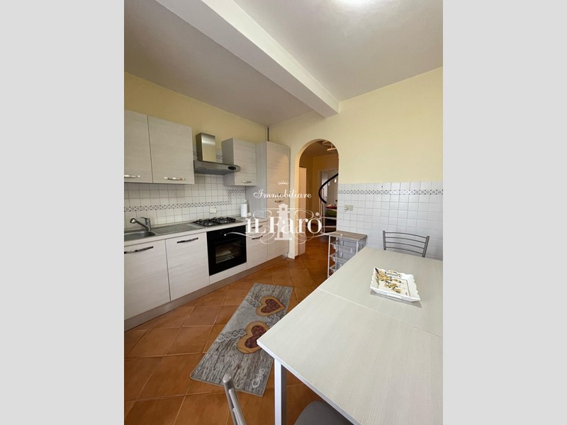 Appartamento in Vendita a Viareggio, 287'000&euro;, 95 m², arredato