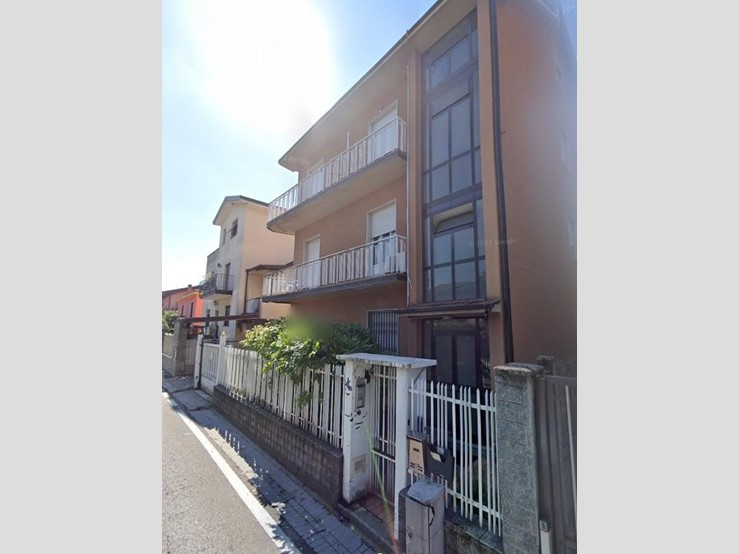 Trilocale in Vendita a Cologno Monzese, 146'140&euro;, 118 m²