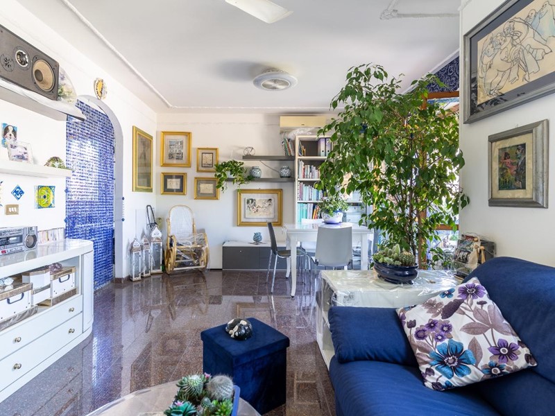 Appartamento in Vendita a Viareggio, 285'000&euro;, 113 m²