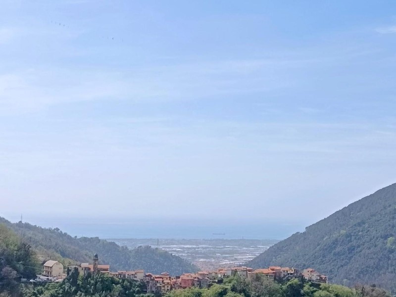 Bilocale in Vendita a Massa, zona Antona, 37'000&euro;, 40 m²