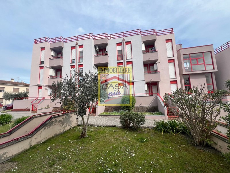 Bilocale in Vendita a Pisa, 98'000&euro;, 45 m², arredato