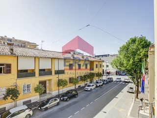 Appartamento in Vendita a Pomezia, 230'000&euro;, 113 m²