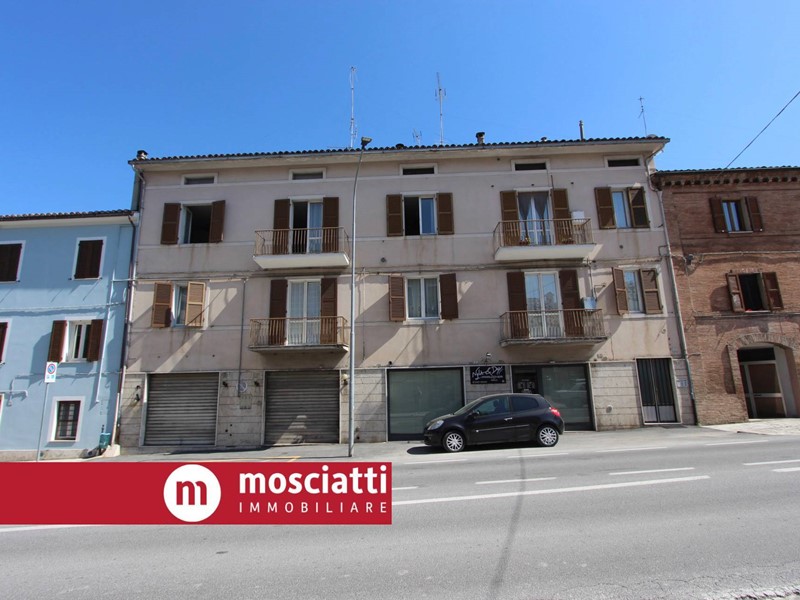 Appartamento in Vendita a Matelica, 69'000&euro;, 115 m²