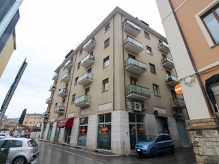 Quadrilocale in Vendita a Teramo, 125'000&euro;, 124 m²