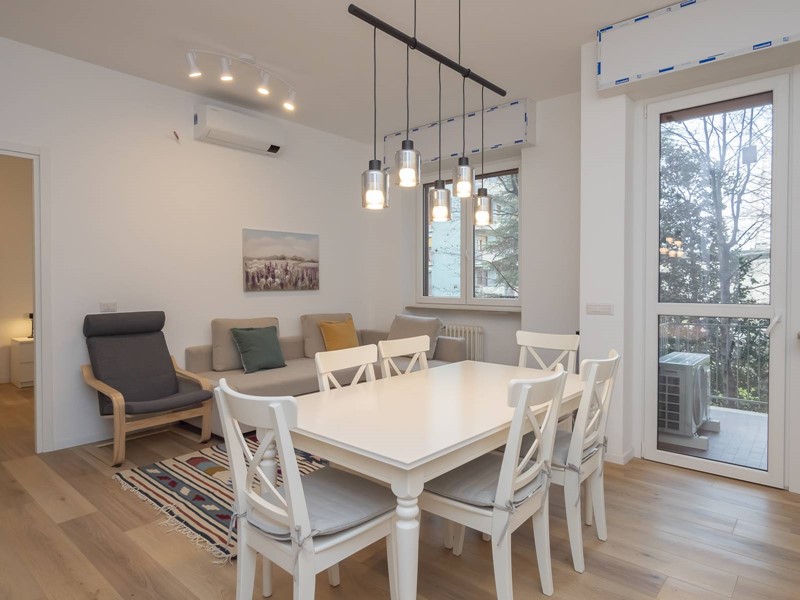 Bilocale in Vendita a Milano, 340'000&euro;, 65 m²