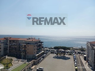 Attico in Vendita a Catania, 270'000&euro;, 65 m²