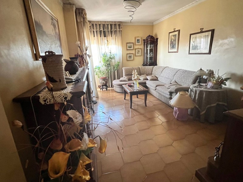 Appartamento in Vendita a Civita Castellana, 105'000&euro;, 90 m²