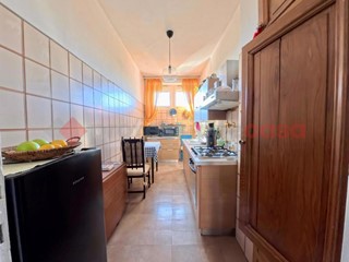 Trilocale in Vendita a Roma, 395'000&euro;, 108 m²