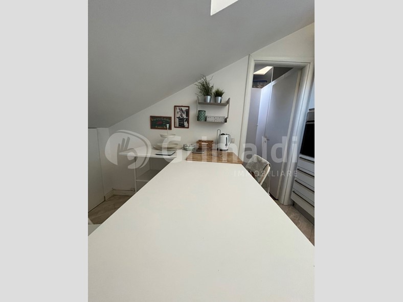 Quadrilocale in Affitto a Padova, 1'300&euro;, 110 m², arredato