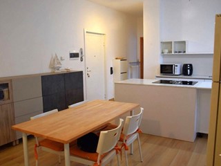 Bilocale in Vendita a Marnate, 98'000&euro;, 73 m², con Box