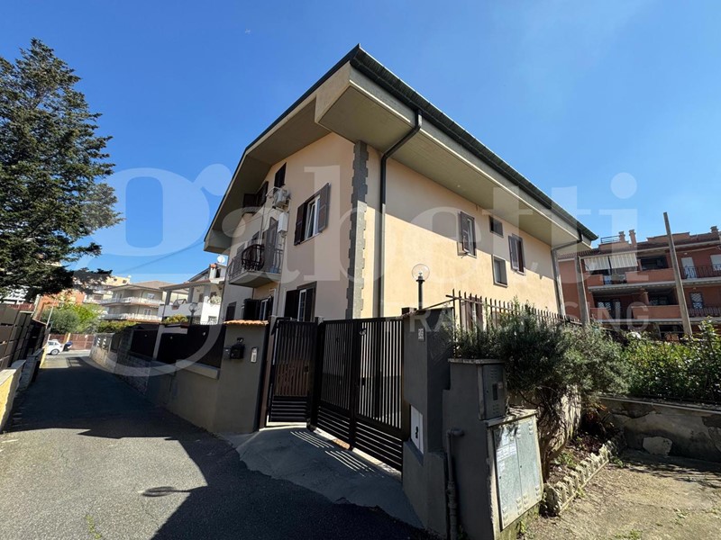Bilocale in Vendita a Marino, 159'000&euro;, 45 m²