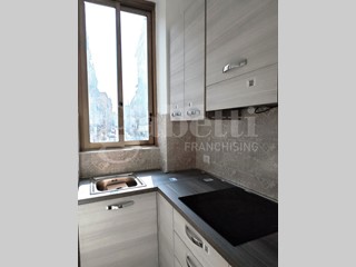 Bilocale in Vendita a Palermo, 148'000&euro;, 55 m², arredato