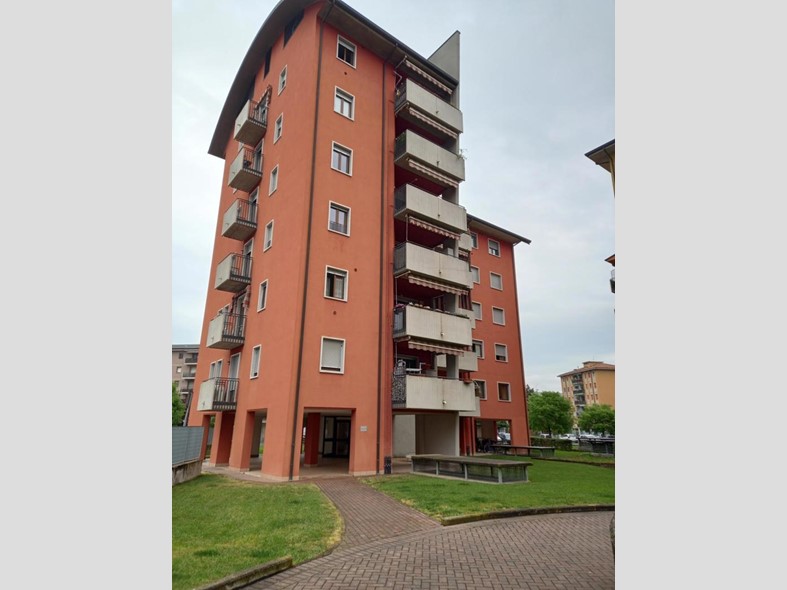 Appartamento in Affitto a Verona, 1'500&euro;, 130 m², arredato