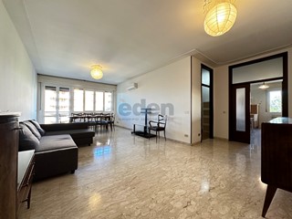 Trilocale in Vendita a Modena, zona Villaggio Giardino, 285'000&euro;, 133 m², con Box