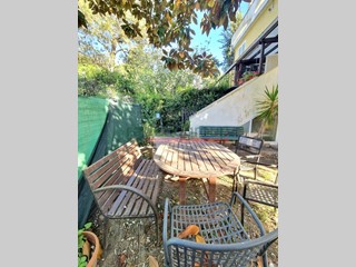 Appartamento in Vendita a Livorno, zona Montenero, 335'000&euro;, 130 m²