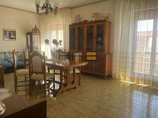 Quadrilocale in Vendita a Trapani, 75'000&euro;, 120 m²
