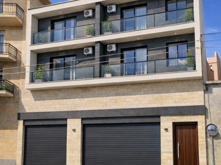 Appartamento in Vendita a Modica, zona MODICA ALTA, 148'000&euro;, 540 m², con Box