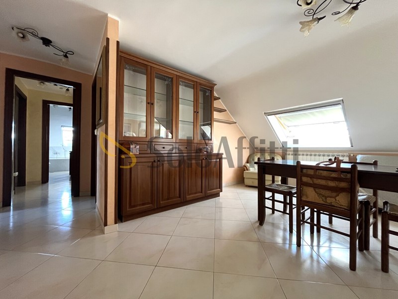 Trilocale in Affitto a Catanzaro, zona Lido Casciolino, 600&euro;, 90 m², arredato