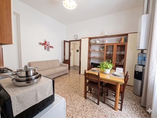Bilocale in Vendita a La Spezia, zona NORD, 90'000&euro;, 60 m²