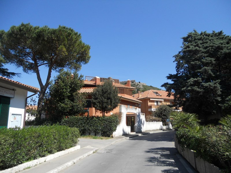 Bilocale in Vendita a Monte Argentario, zona Porto Ercole, 160'000&euro;, arredato