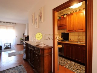 Appartamento in Vendita a Figline e Incisa Valdarno, zona Incisa, 178'000&euro;, 95 m², con Box