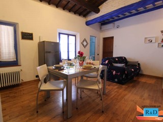 Bilocale in Vendita a Colle di Val D'Elsa, 114'000&euro;, 70 m²