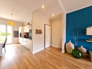 Appartamento in Affitto a Camaiore, zona Lido di Camaiore, 4'000&euro;, 100 m², arredato