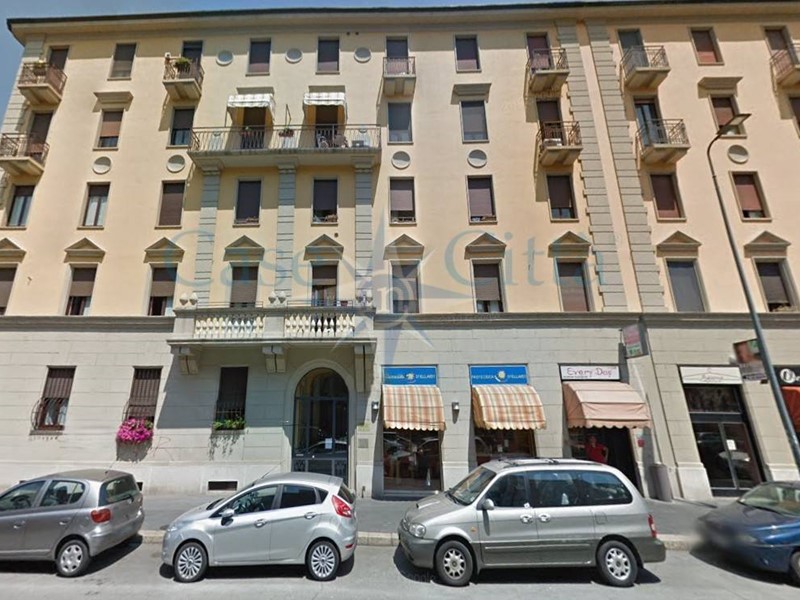 Bilocale in Vendita a Milano, 230'000&euro;, 57 m²