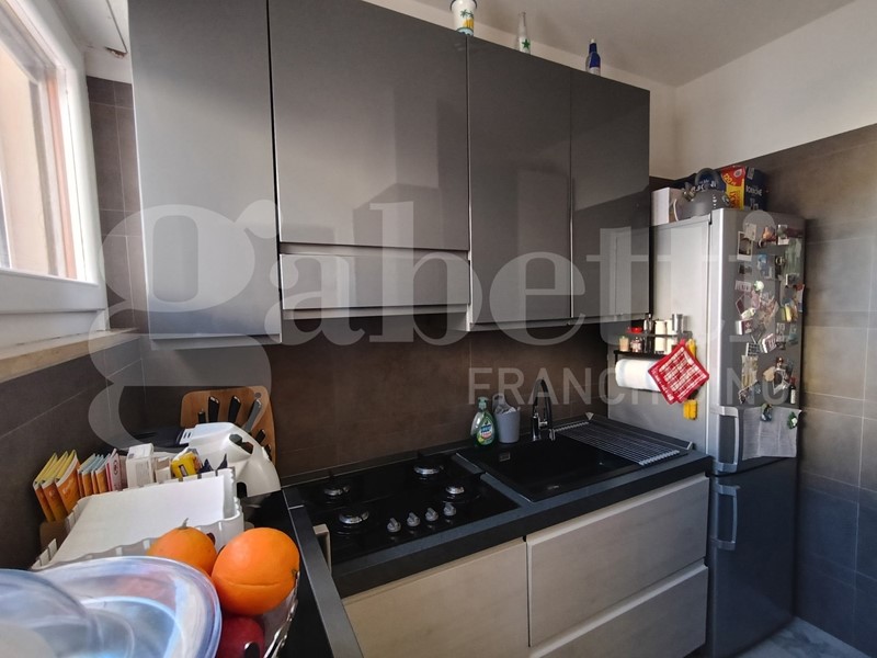 Trilocale in Vendita a Anzio, 165'000&euro;, 70 m², con Box