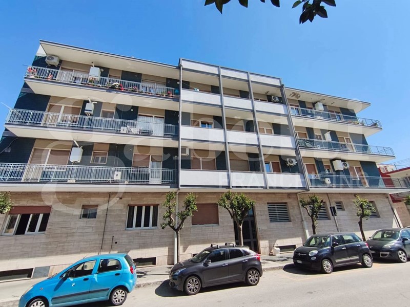 Trilocale in Vendita a Triggiano, 185'000&euro;, 120 m²