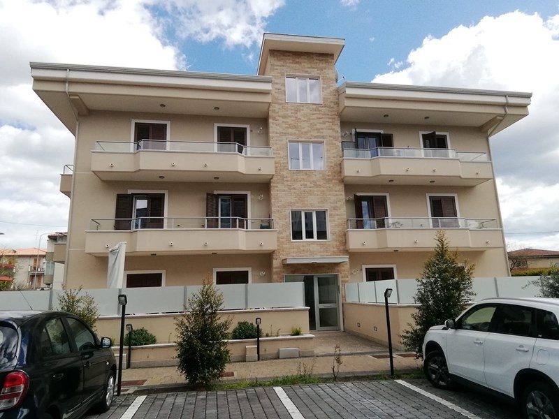 Trilocale in Vendita a Gravina di Catania, 205'000&euro;, 90 m²