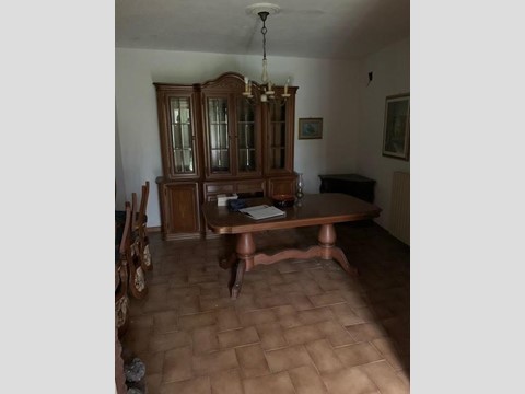 Appartamento in Vendita a Calci, 175'000&euro;, 150 m², con Box