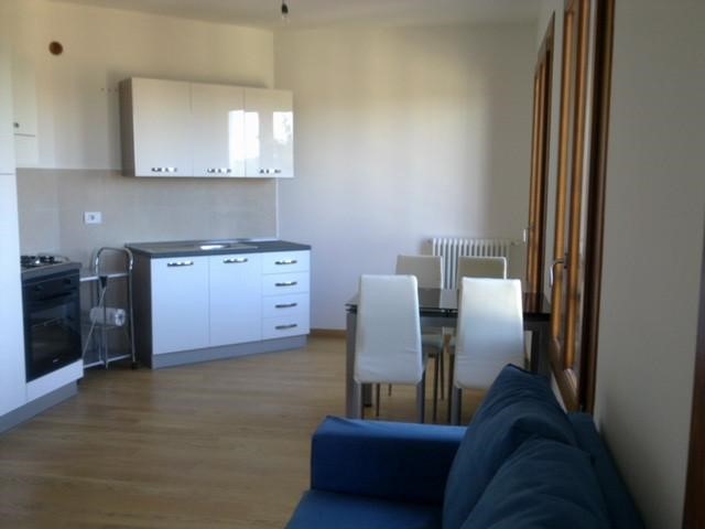 Quadrilocale in Vendita a Siena, 240'000&euro;, 70 m², arredato