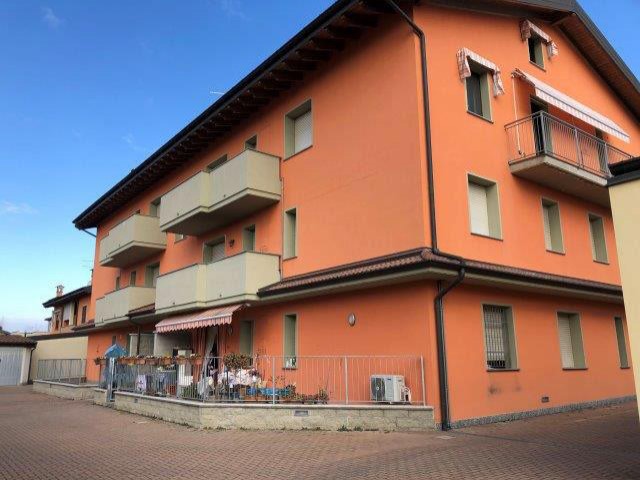 Appartamento in Vendita a San Rocco al Porto, 69'700&euro;, 883 m², con Box