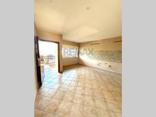 Trilocale in Vendita a Palermo, 119'000&euro;, 70 m²