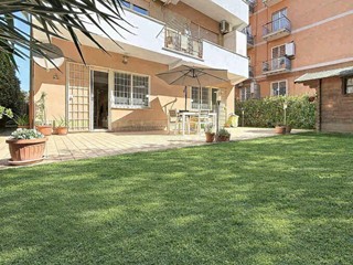 Trilocale in Vendita a Monterotondo, 245'000&euro;, 110 m²