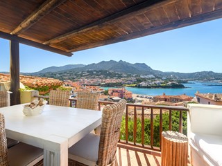Quadrilocale in Vendita a Arzachena, 980'000&euro;, 100 m²