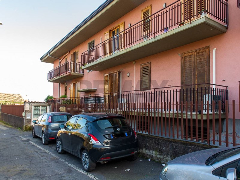Trilocale in Vendita a Acireale, 114'000&euro;, 110 m²