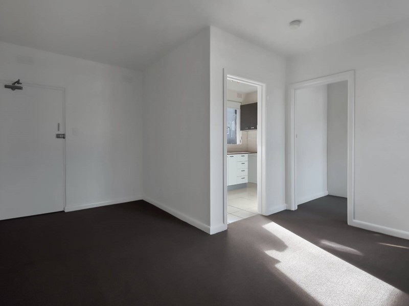 Bilocale in Vendita a Bologna, 160'000&euro;, 58 m²