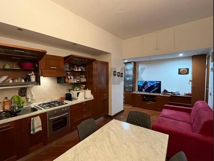 Trilocale in Vendita a Sesto San Giovanni, 220'000&euro;, 68 m²