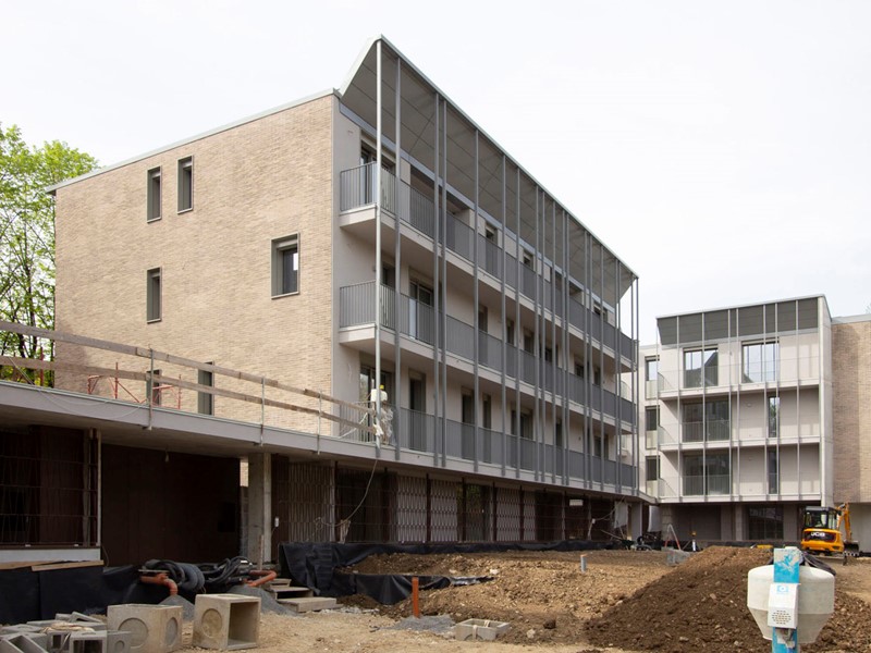 Trilocale in Vendita a Cusano Milanino, 403'000&euro;, 90 m², con Box