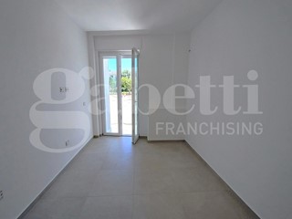 Trilocale in Affitto a Monte di Procida, 990&euro;, 75 m²