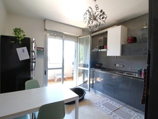 Appartamento in Vendita a Genova, 119'000&euro;, 124 m²