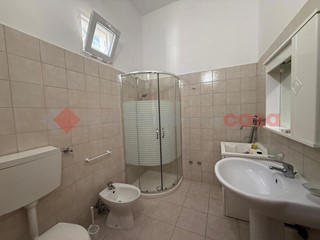 Quadrilocale in Vendita a Manduria, 90'000&euro;, 125 m², con Box