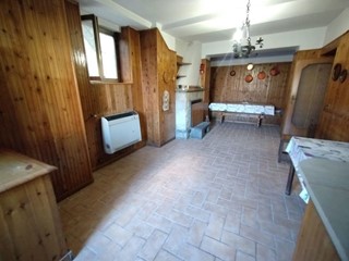 Appartamento in Vendita a Tagliacozzo, 260'000&euro;, 250 m²