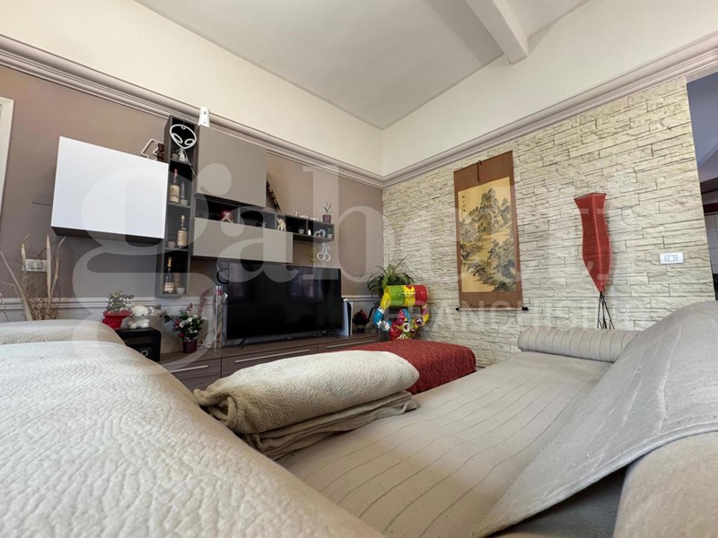 Bilocale in Vendita a Piacenza, 125'000&euro;, 70 m², arredato